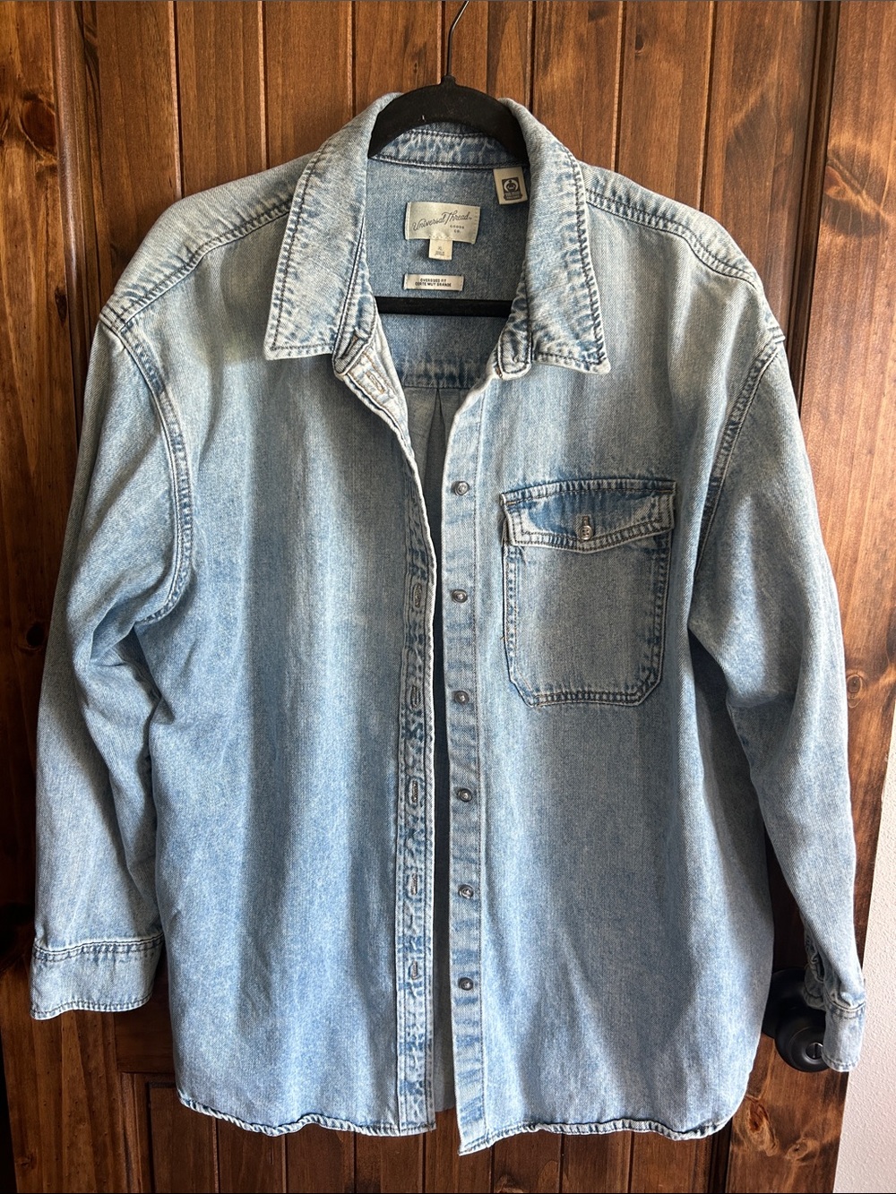 Universal Thread Oversized Light Wash Denim Shirt Jacket
